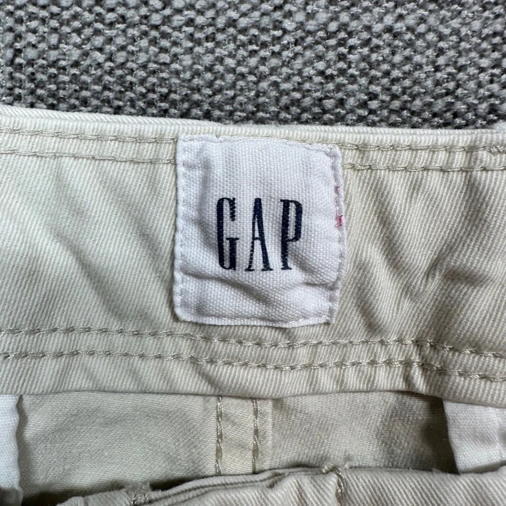 GAP Essential Straight Cargo Pant Mens 32x32 Cream Khaki Utility Twill